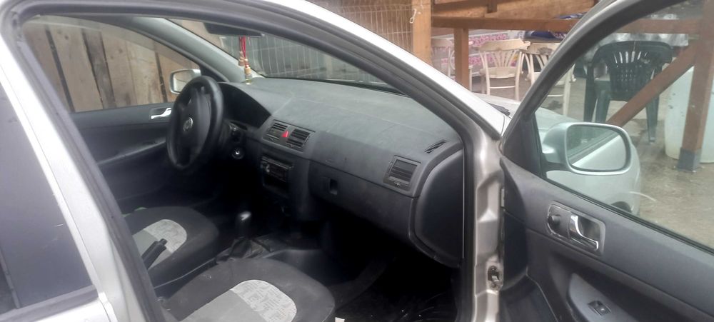 De vânzare o scoda fabia motor 1.2 benzina