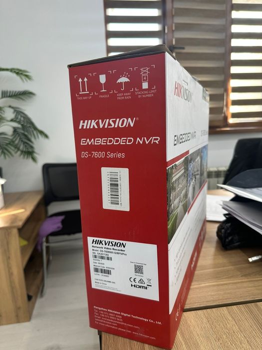 Видеорегистратор Hikvision