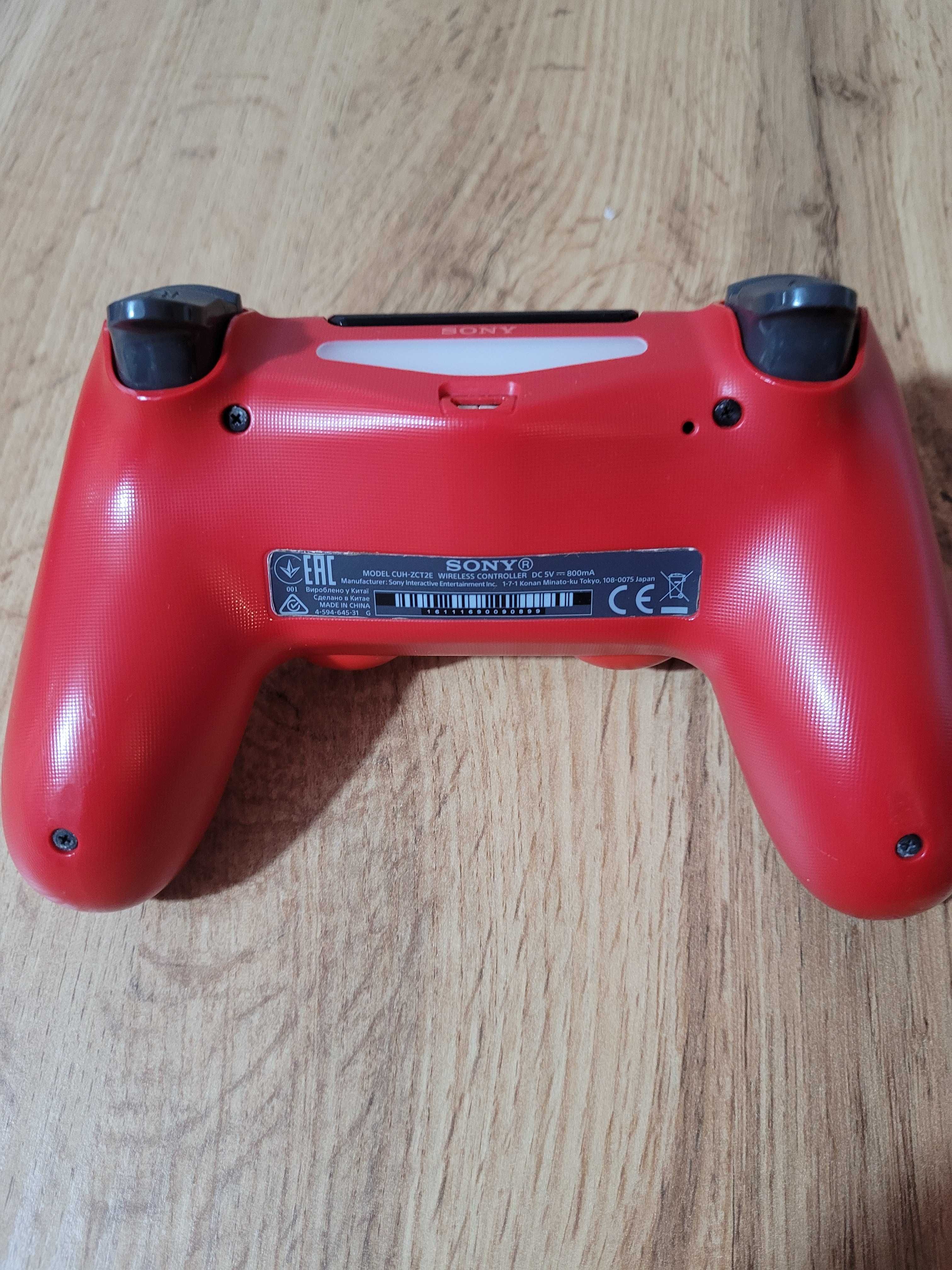 Controler ps4 rosu putin utilizat