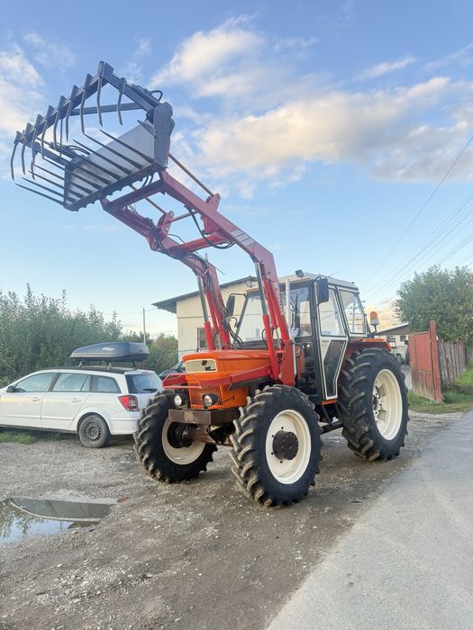 Vand sau schimb tractor Fiat 940 cu incarcator frontal
