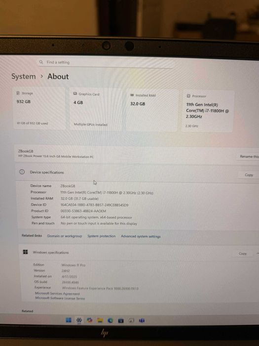 HP ZBook Power G8 i7-11800H/32GB/1TB SSD/T600 - Отлично състояние