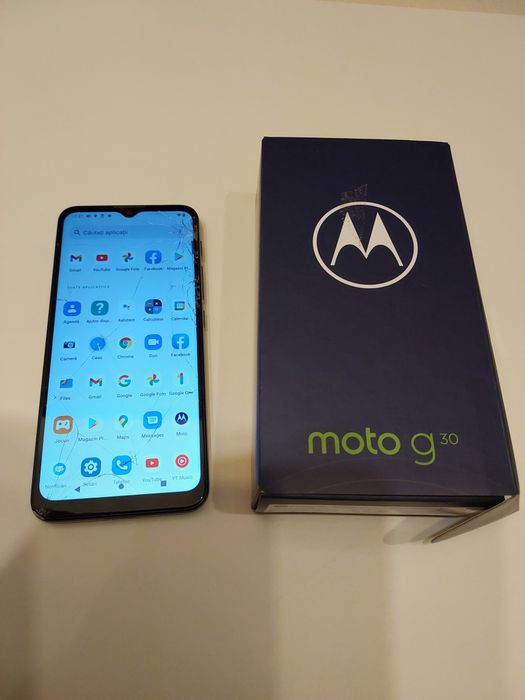 Smartphone Motorola G30, dual sim,128GB, 4G.Functional. Citiți anunțul