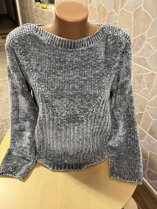 Pulover dama Yessica , catifea