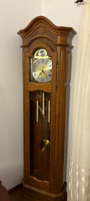 Vând pendul Tempus Fugit.