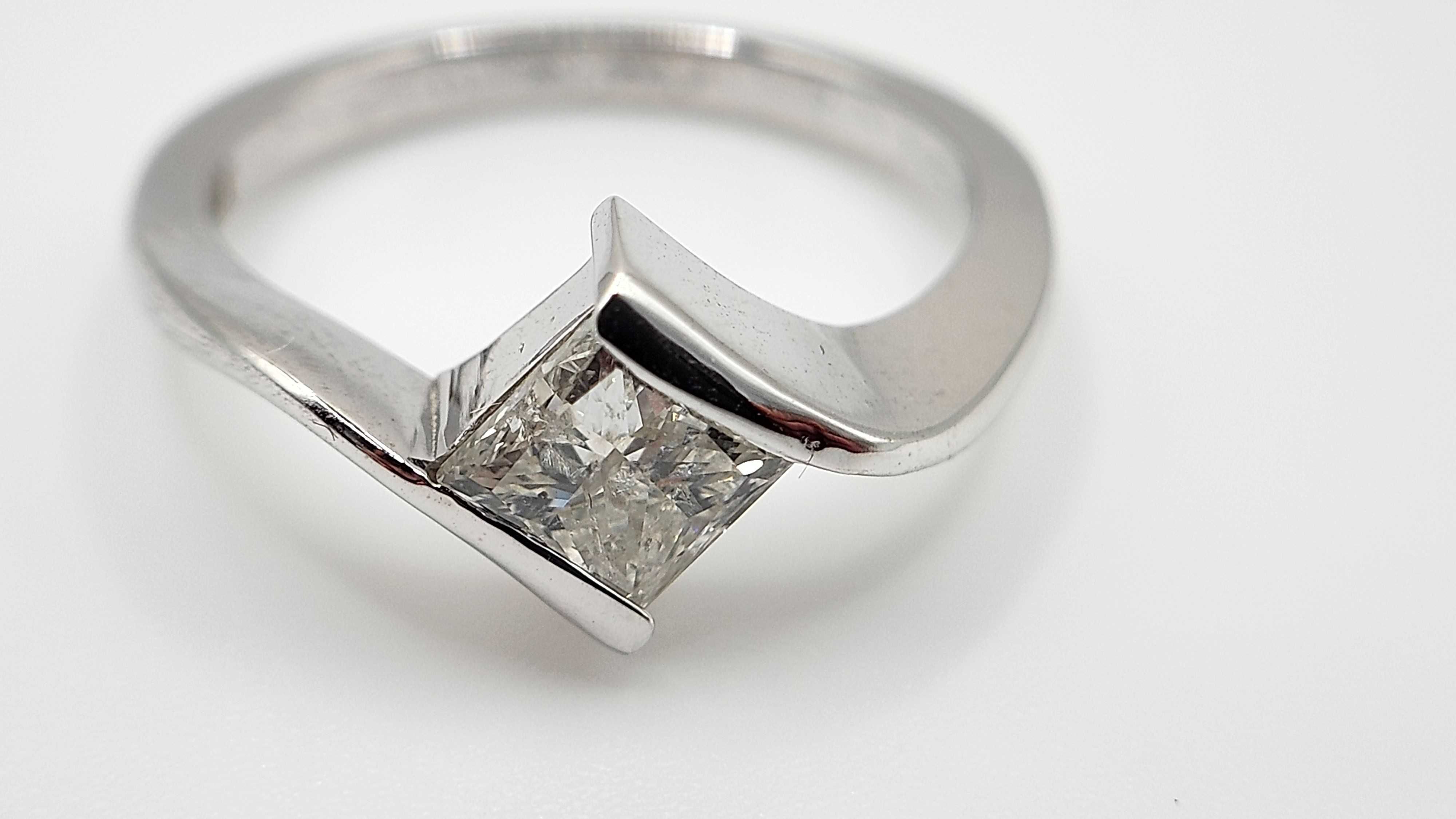 Inel aur 14K cu diamant natural 1.00 ct. certificat