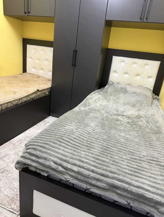 Самарканд шахрида 2-3 хонали 2 чи қаватда жойлашган квартира сотилади.