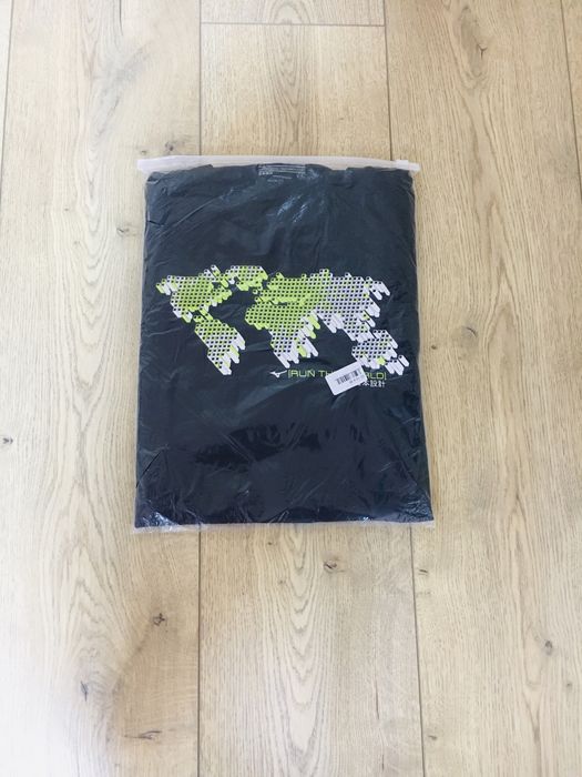 Японская футболка MIZUNO ORIGINAL и Немецкая футболка ADIDAS ORIGINAL