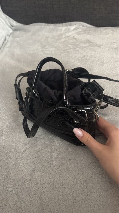 Малка дамска чанта