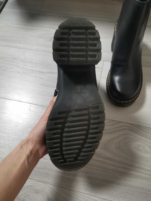 Боти Dr. Martens