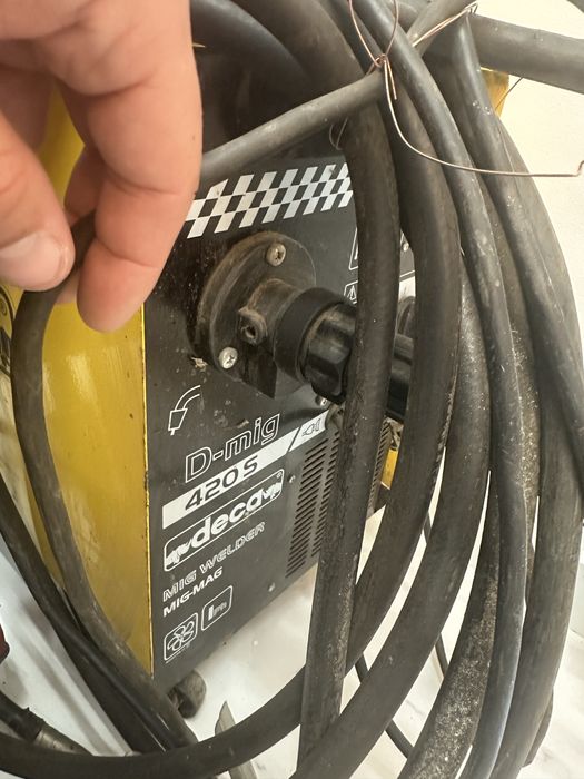 Aparat de sudura Monofazat mediu protector Profesional Deca D-Mig 420s