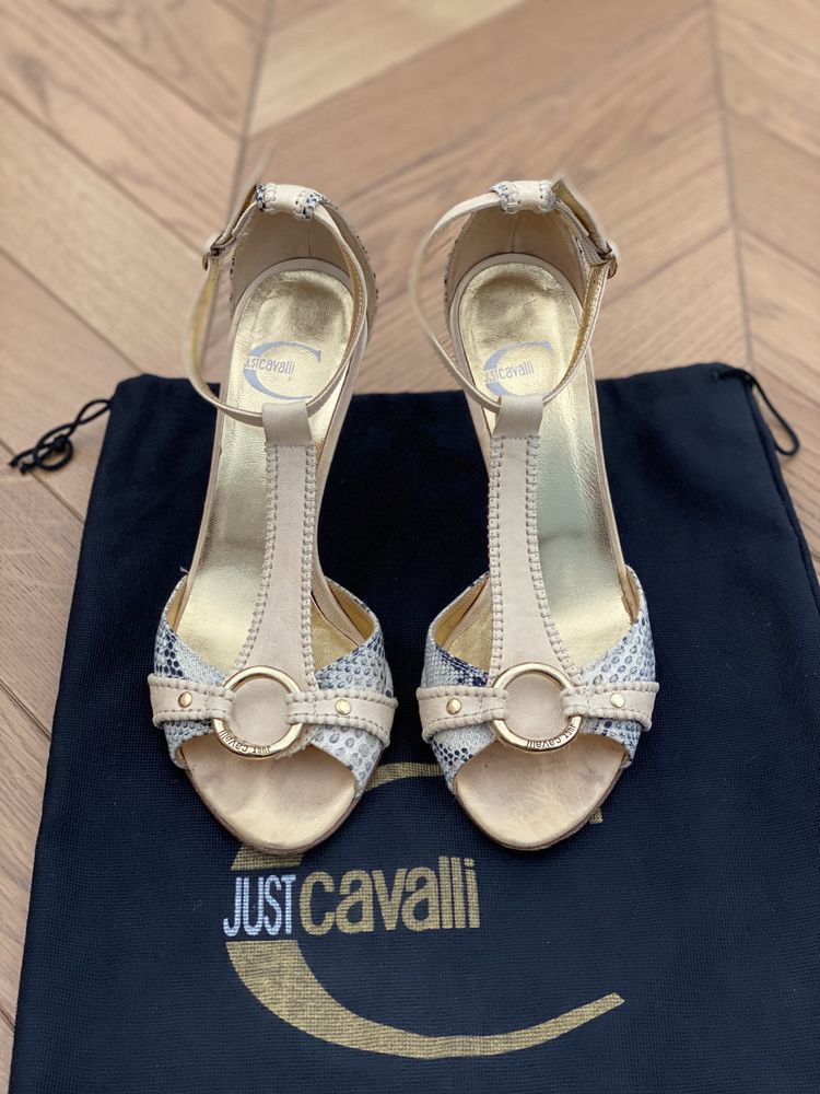 Just Cavalli кожаные босоножки, оригинал!