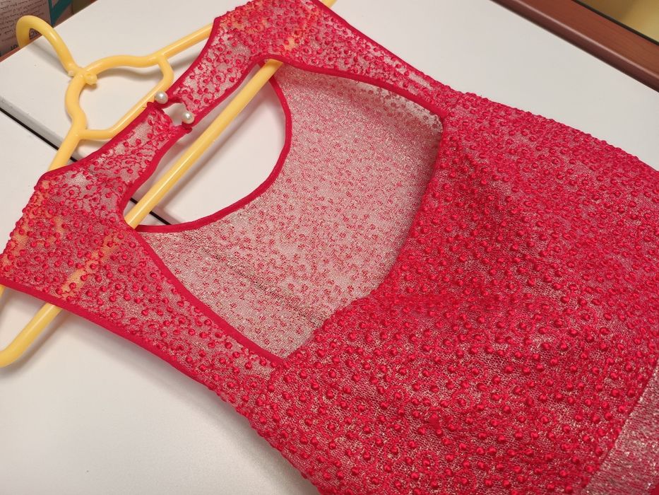 Официални рокли за специални поводи