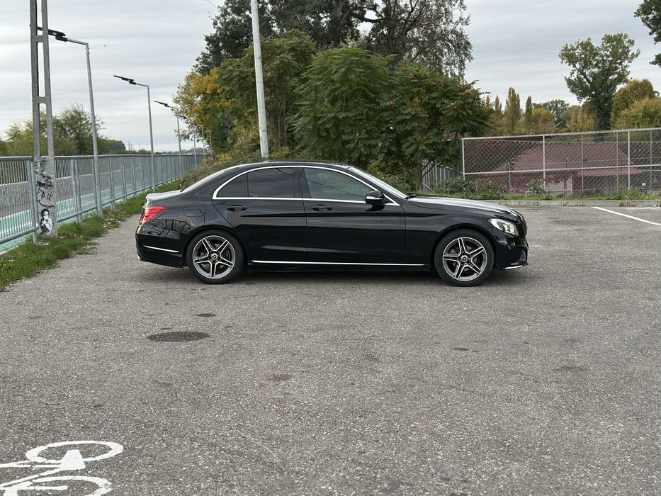 Mercedes-benz C200 AMG C class w205