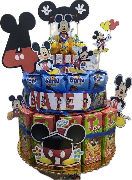 Tort din dulciuri  ambalate