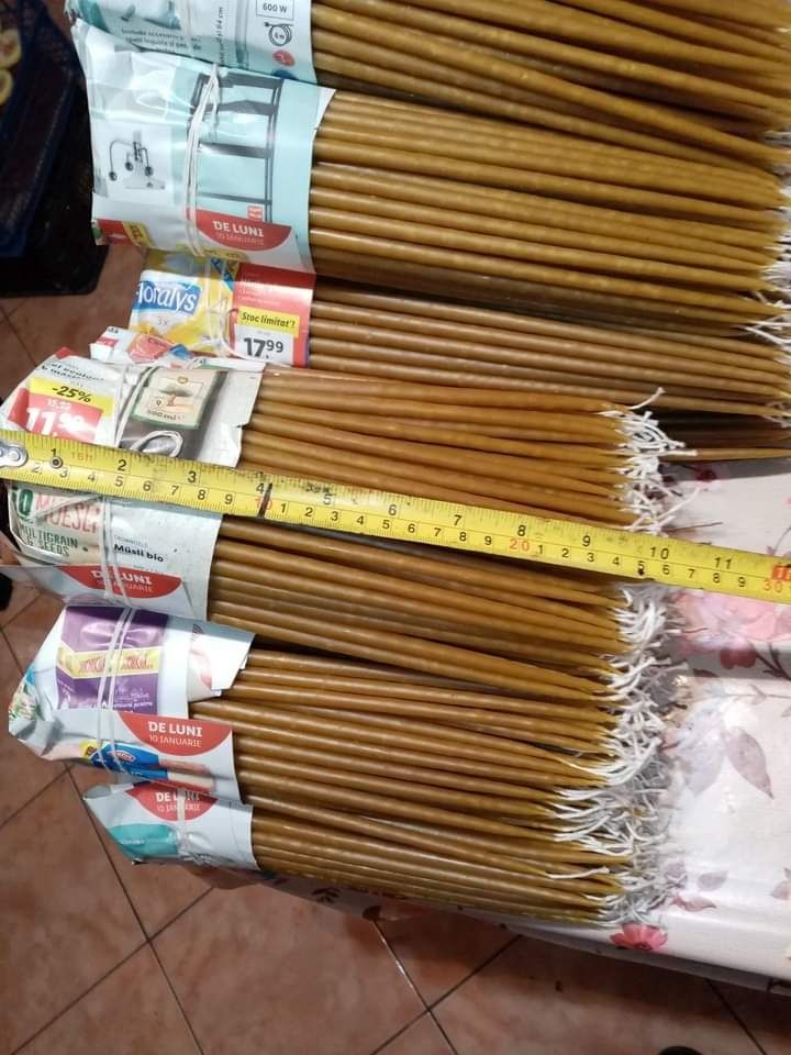 Vând  lumânări   din ceară naturală