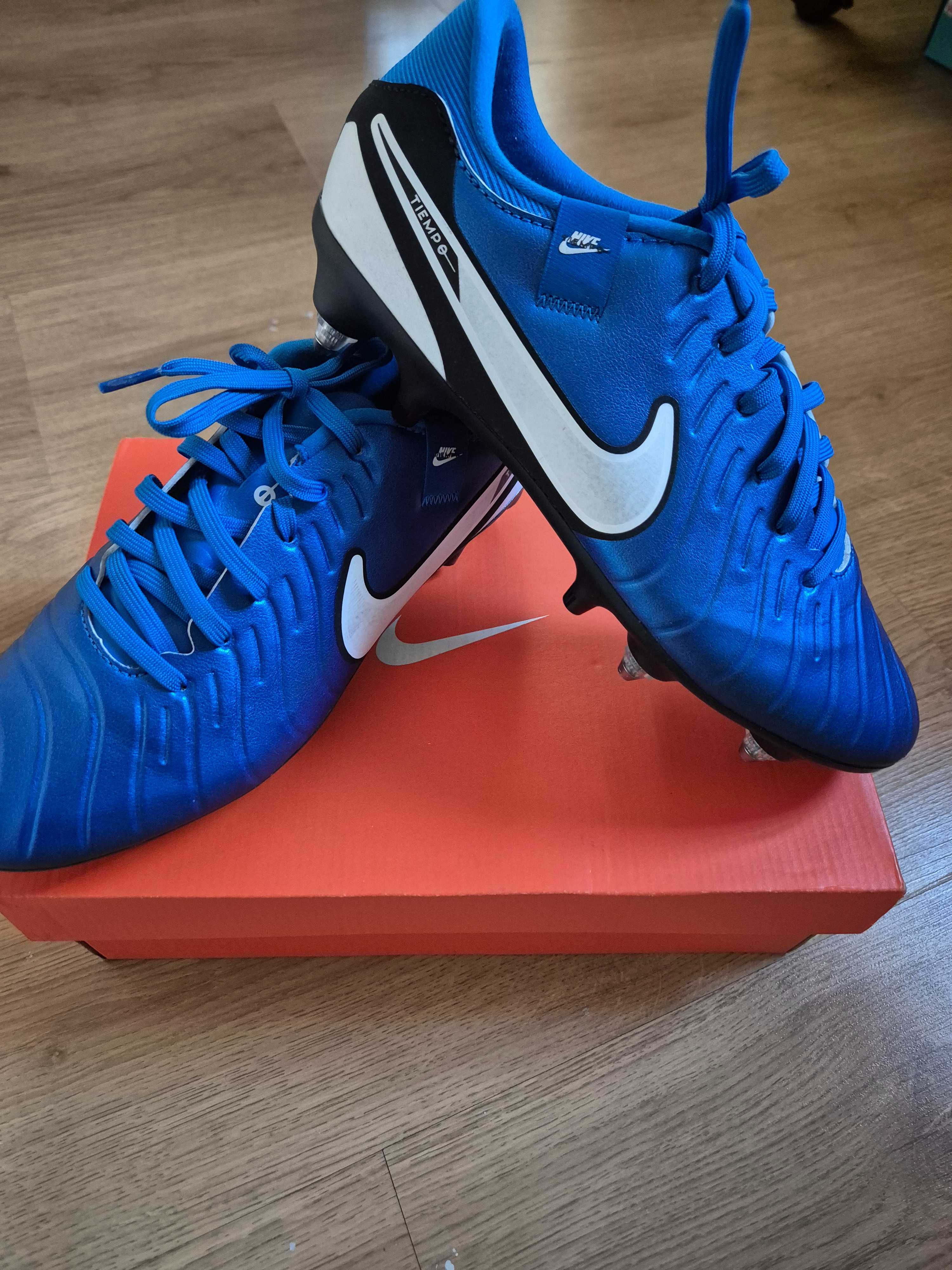 Футболни обувки/бутонки Nike