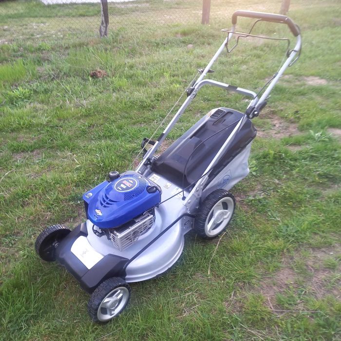 Masina gazon / iarba