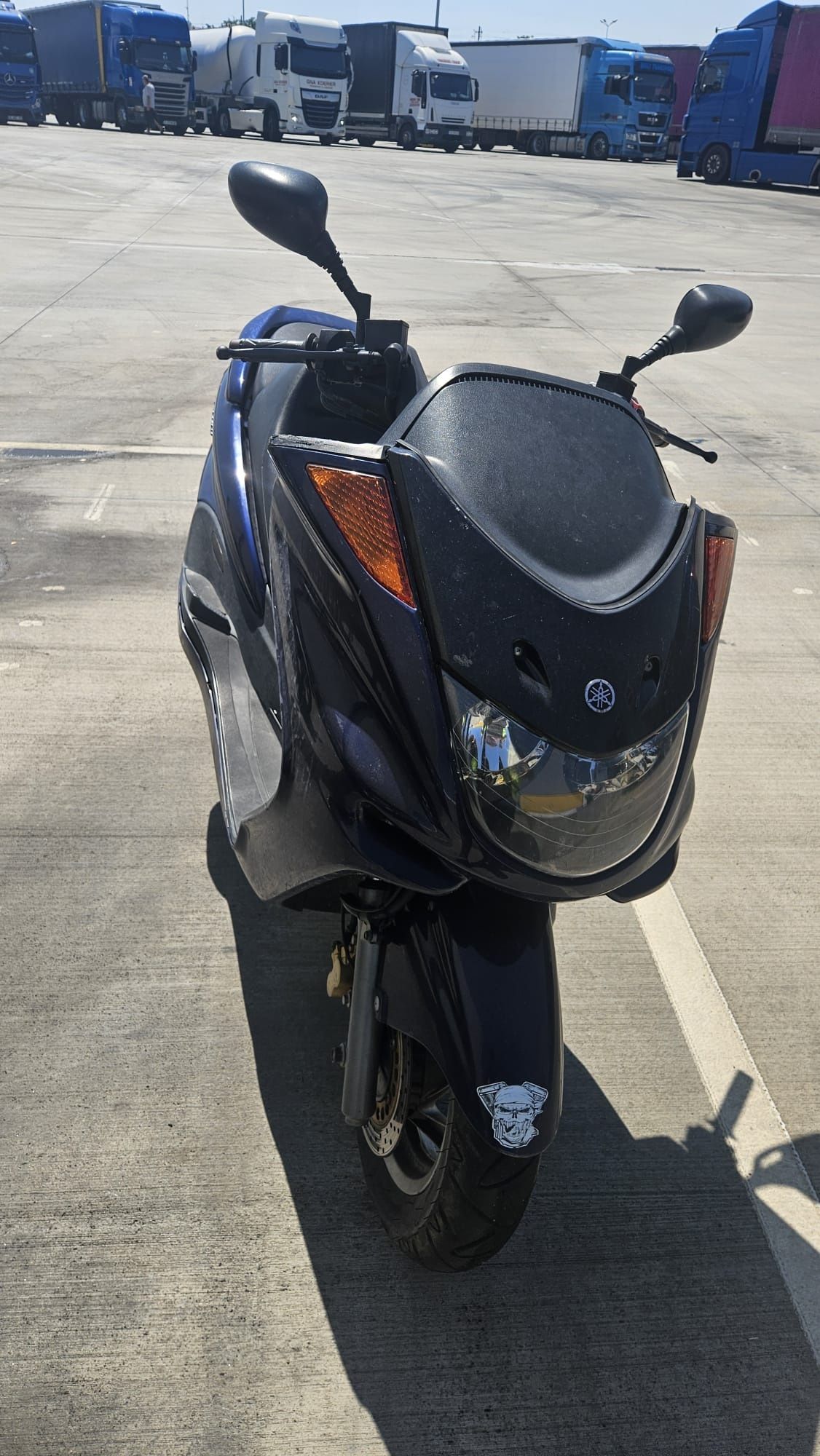 Yamaha majesty 250