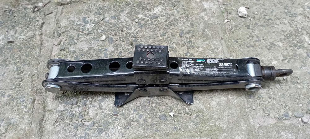 Крик за автомобил