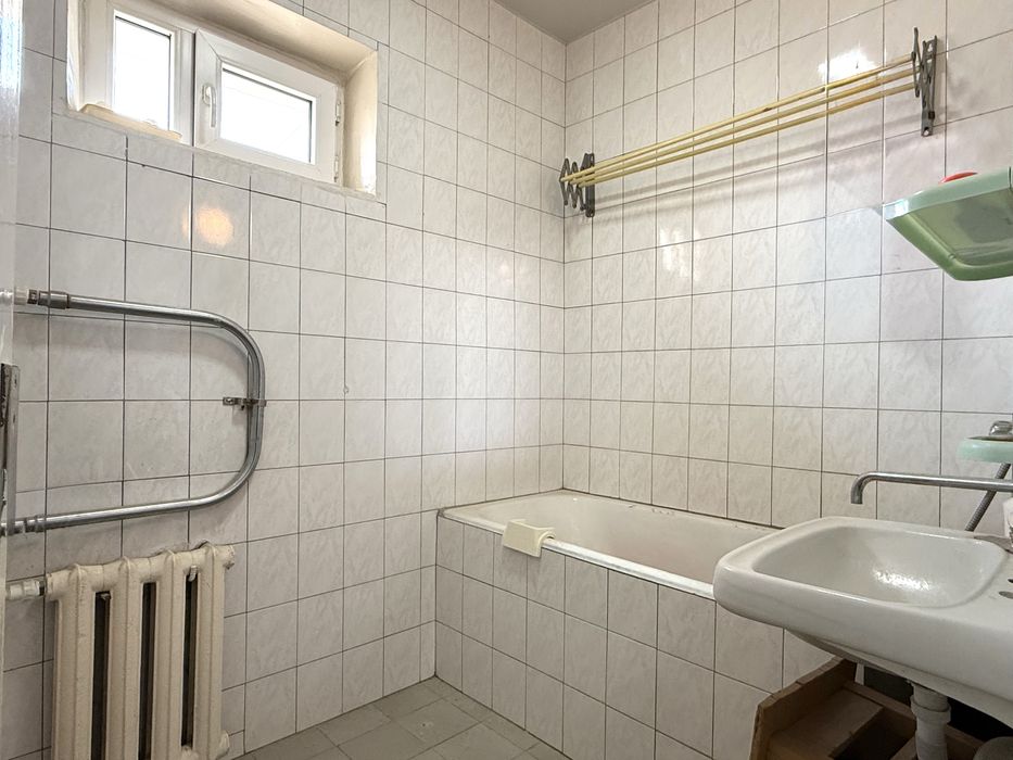 2 Комнаты 2/3/4 Тузель 1, 77 серия, Галантерейка, 40 Лет Победы,Кирпич