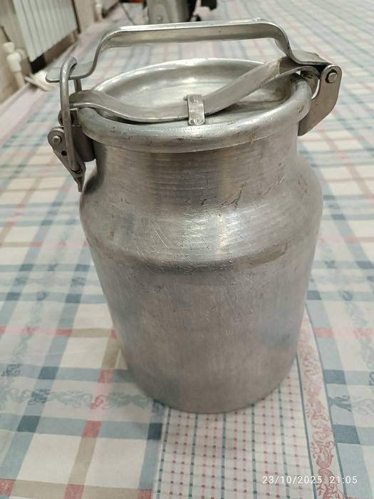 Idish flyaga (alyuminiy]