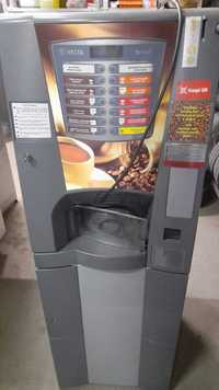 Вендинговый кофе-аппарат Necta Brio3