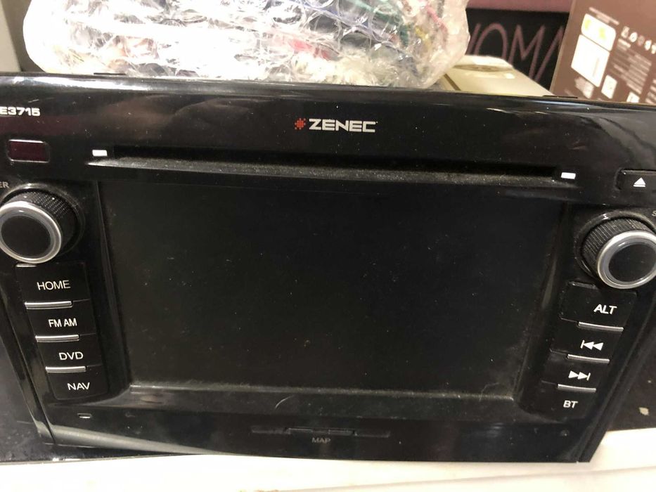 Мултимедия, навигация ZENEC