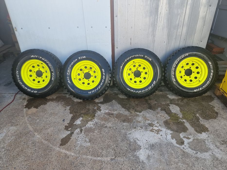 Anvelope/cauciucuri  205/65/16C , 255/65/17, 255/55/18, 235/75/15