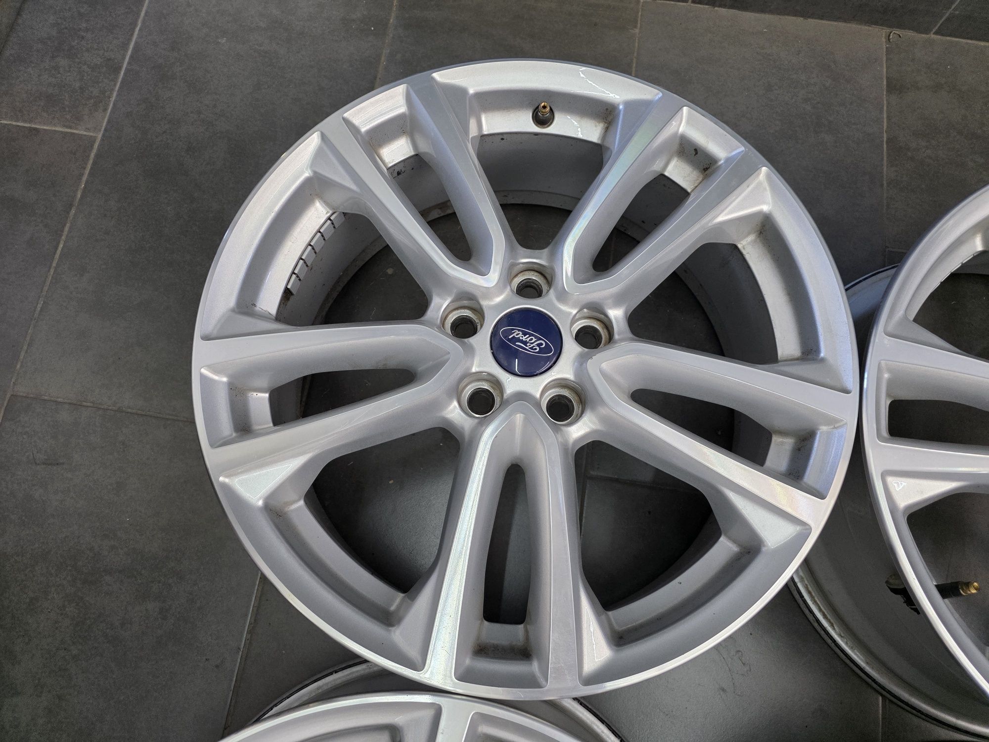 Джанти 18 - Ford S-Max, C-Max, Focus, Kuga, Mondeo, Tourneo