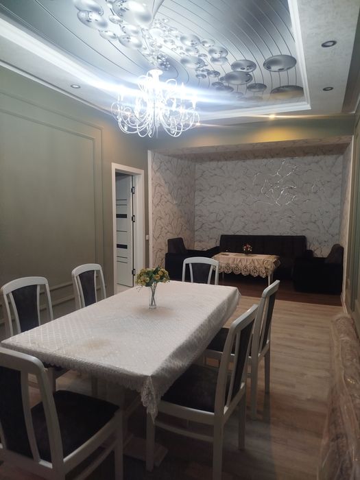 Ijaraga kvartira beriladi Vagzal uz gazoyil 3 xona 7 etaj lifit bor