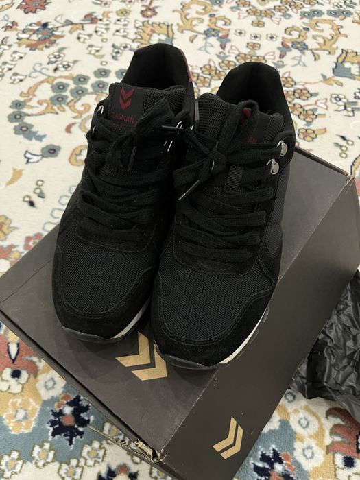 Продам гласман кроссовки размер 40