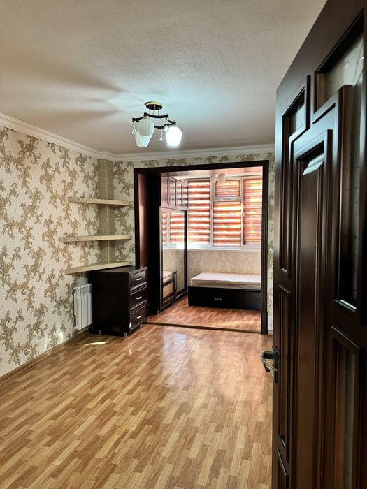 2 ком 3 этаж Согдиана Мечеть, Доктор О