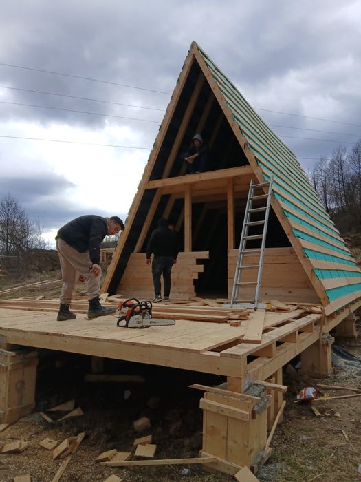 Cabane tip A frame