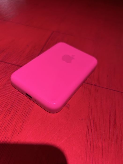 Magsafe battery pack (повербанк от apple оригинал)