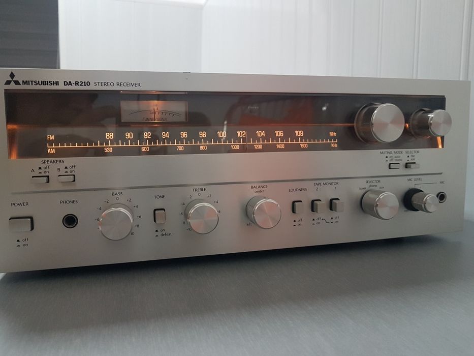 Amplituner , raritate, Mitsubishi da-r210