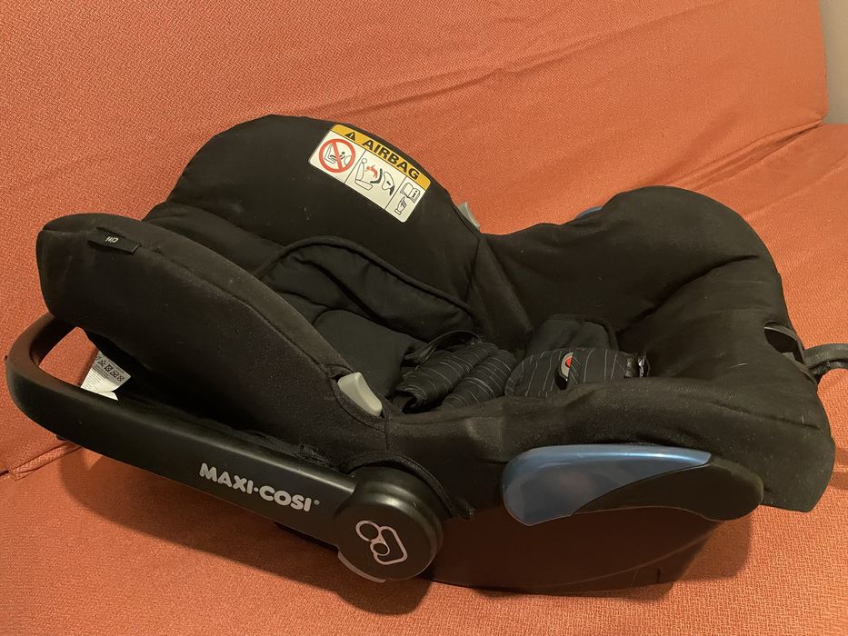 Столче за кола за новородено бебе Maxi Cosi 0-13