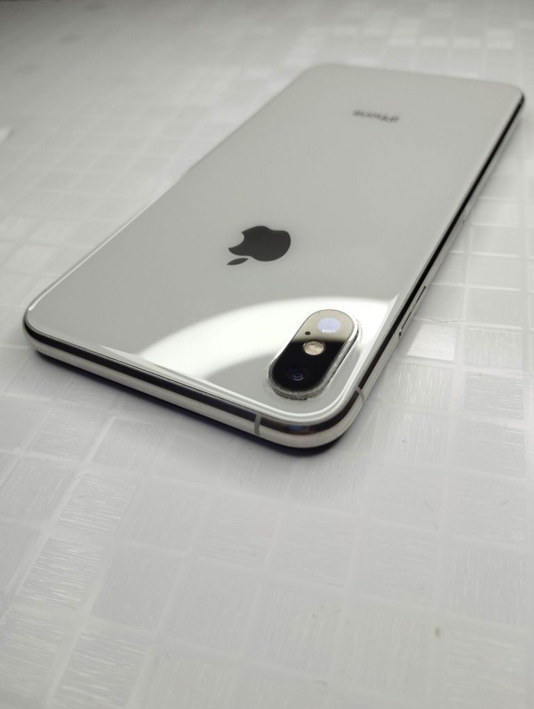 iPhone Xs Max LL/A
