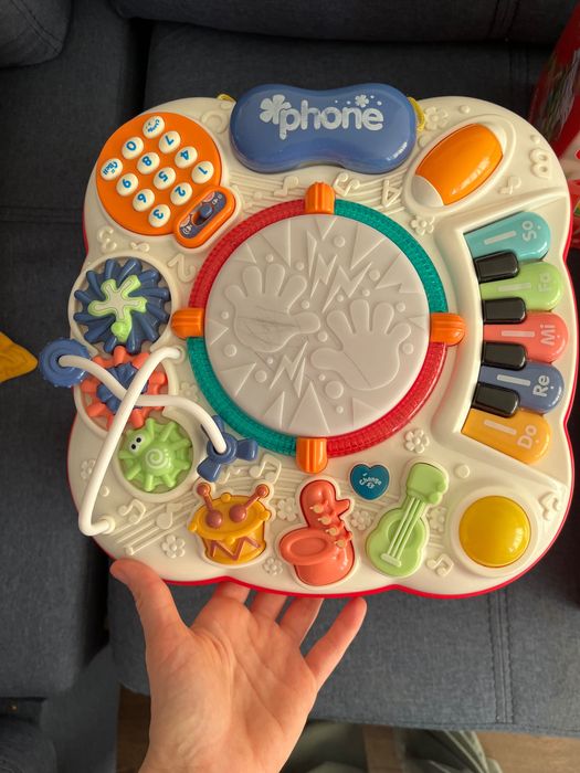 Музикална маса, Подпори за бебе и възглавничка за коремче