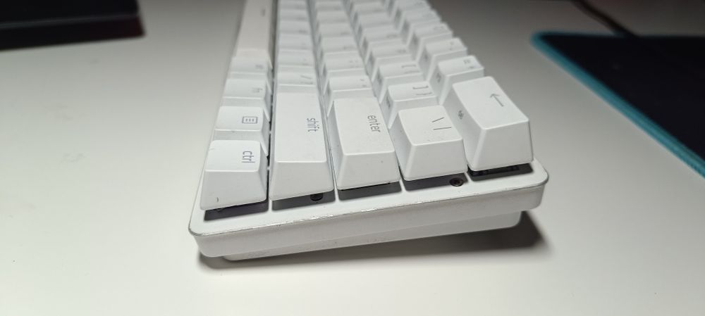 Vând Tastatură Razer Huntsman Mini, Albă, Mercury Edition