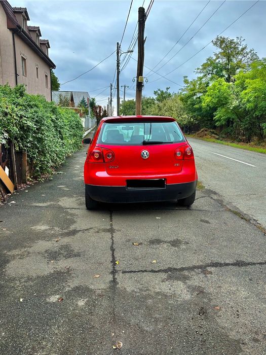 Vând VW Golf 5, benzină