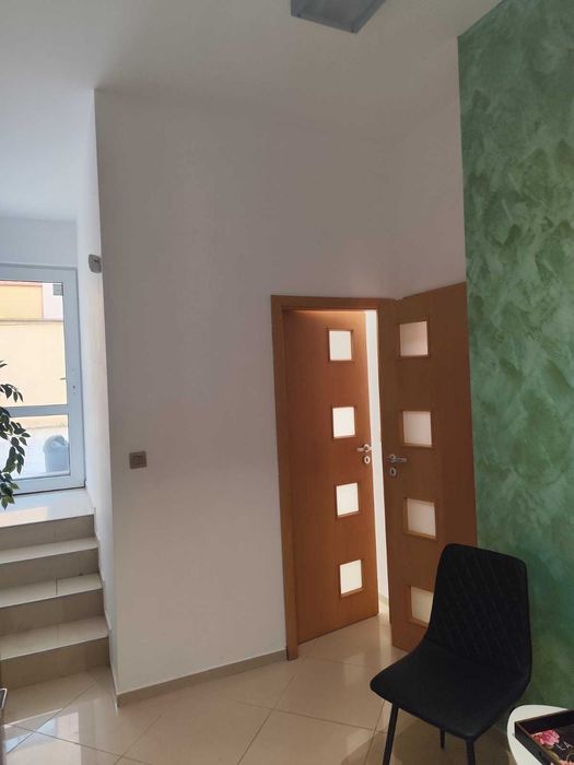 Помещение със статут магазин