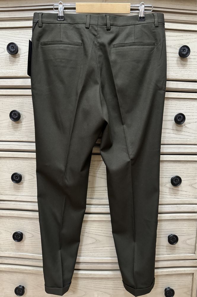 Pantaloni Zara, mărime 42.