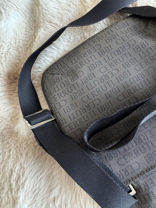 Мъжка чанта Cerruti 1881