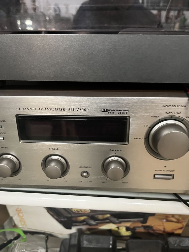 Akai am-v1200 5 канален усилвател