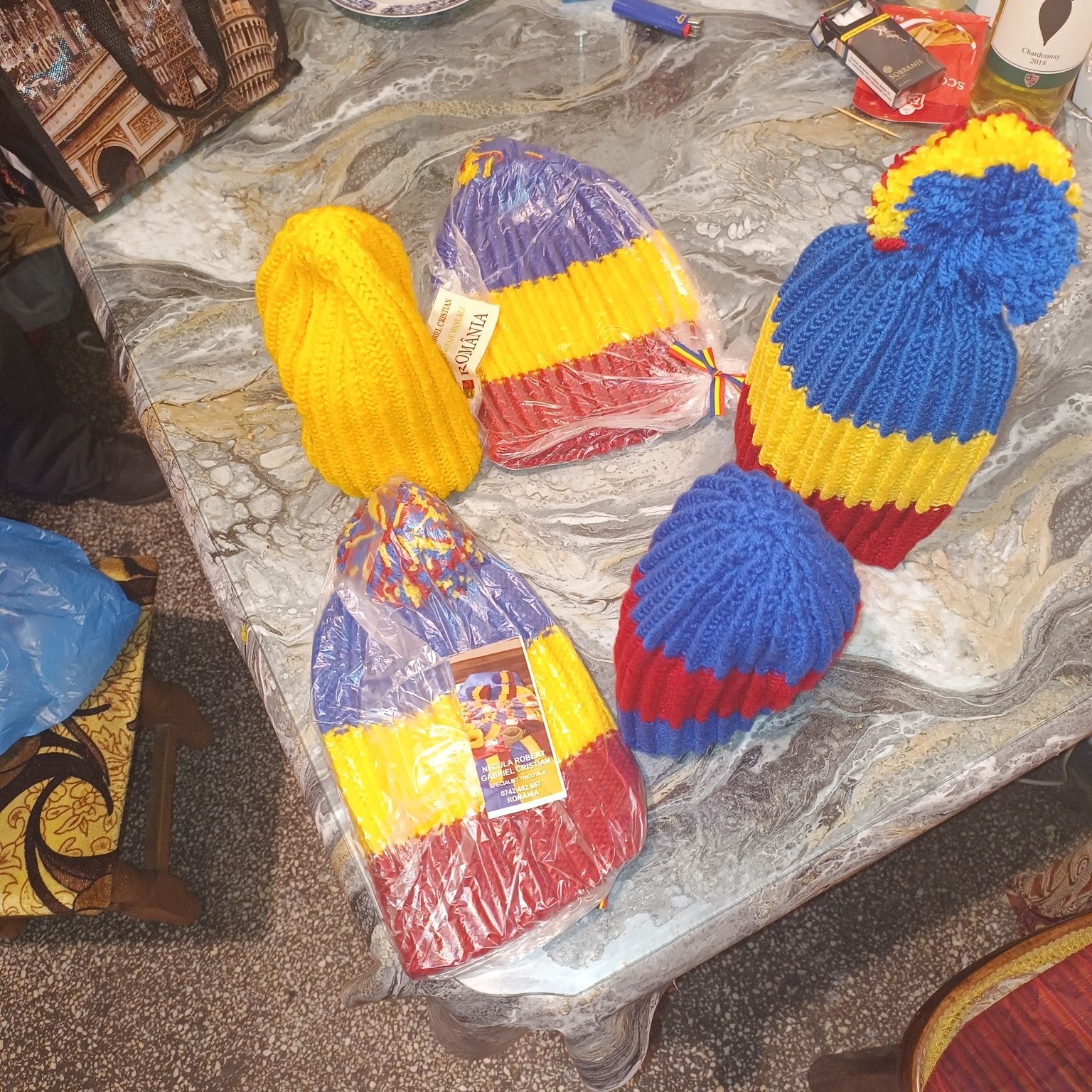Fesuri de vânzare tricolore la 80 RON bucata simple la 50 RON bucata f