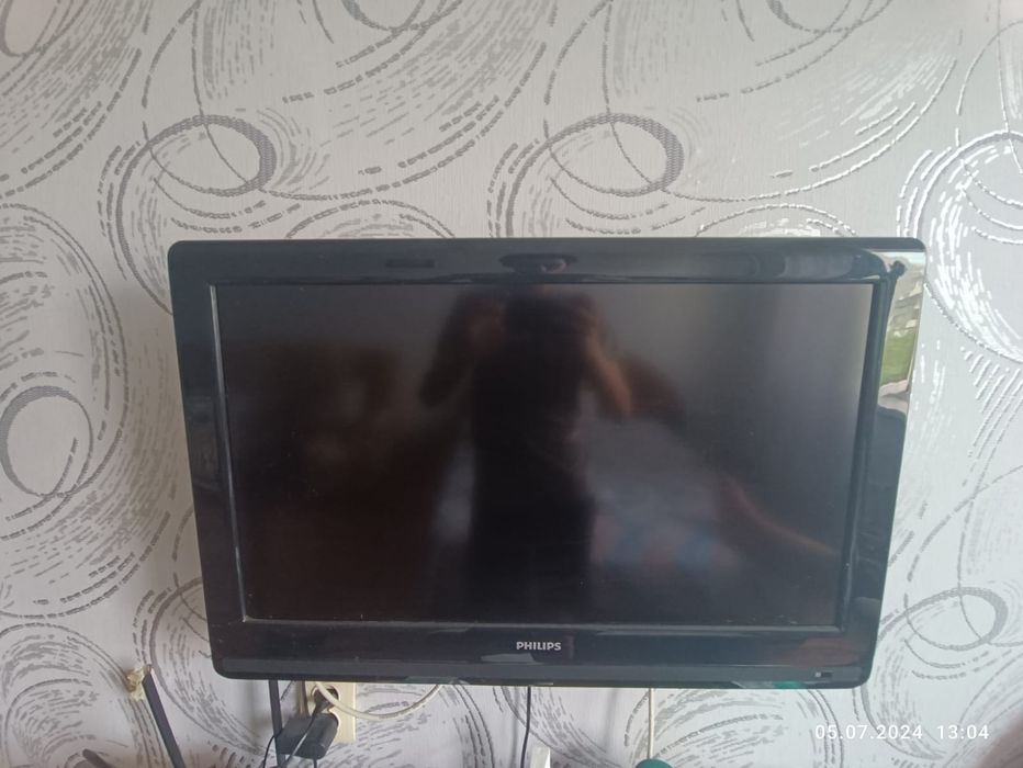 Продам телевизор 32 дюйма 81 см