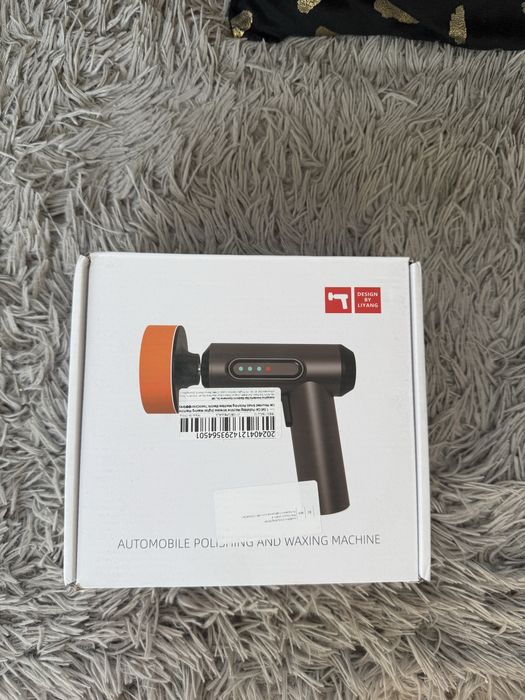 Mașină pentru Polish