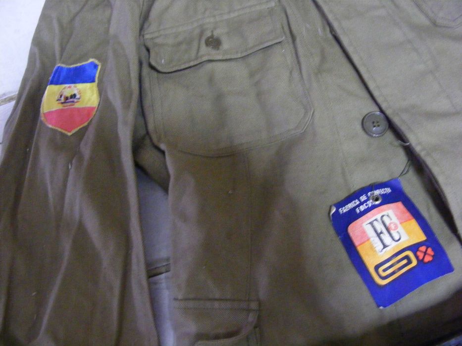 Ținută  gărzi  R.S.R. (cod 96)