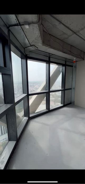 PIRAMIT TOWER квартира 2ух комнатная 57кв 34 этаж