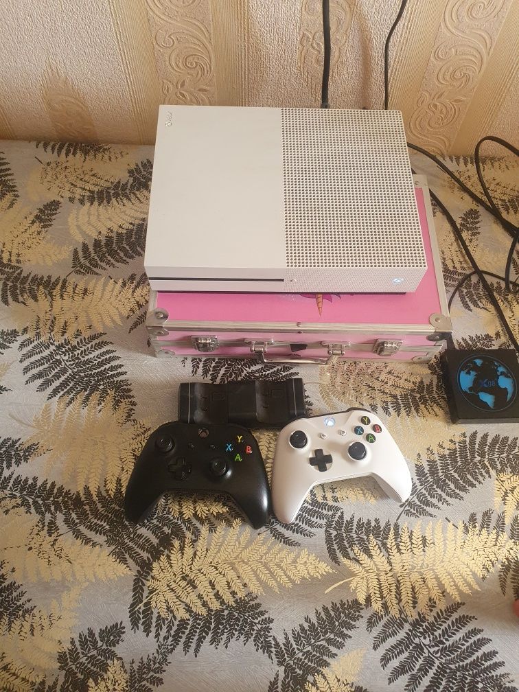 Xbox one S 512 gb ideal